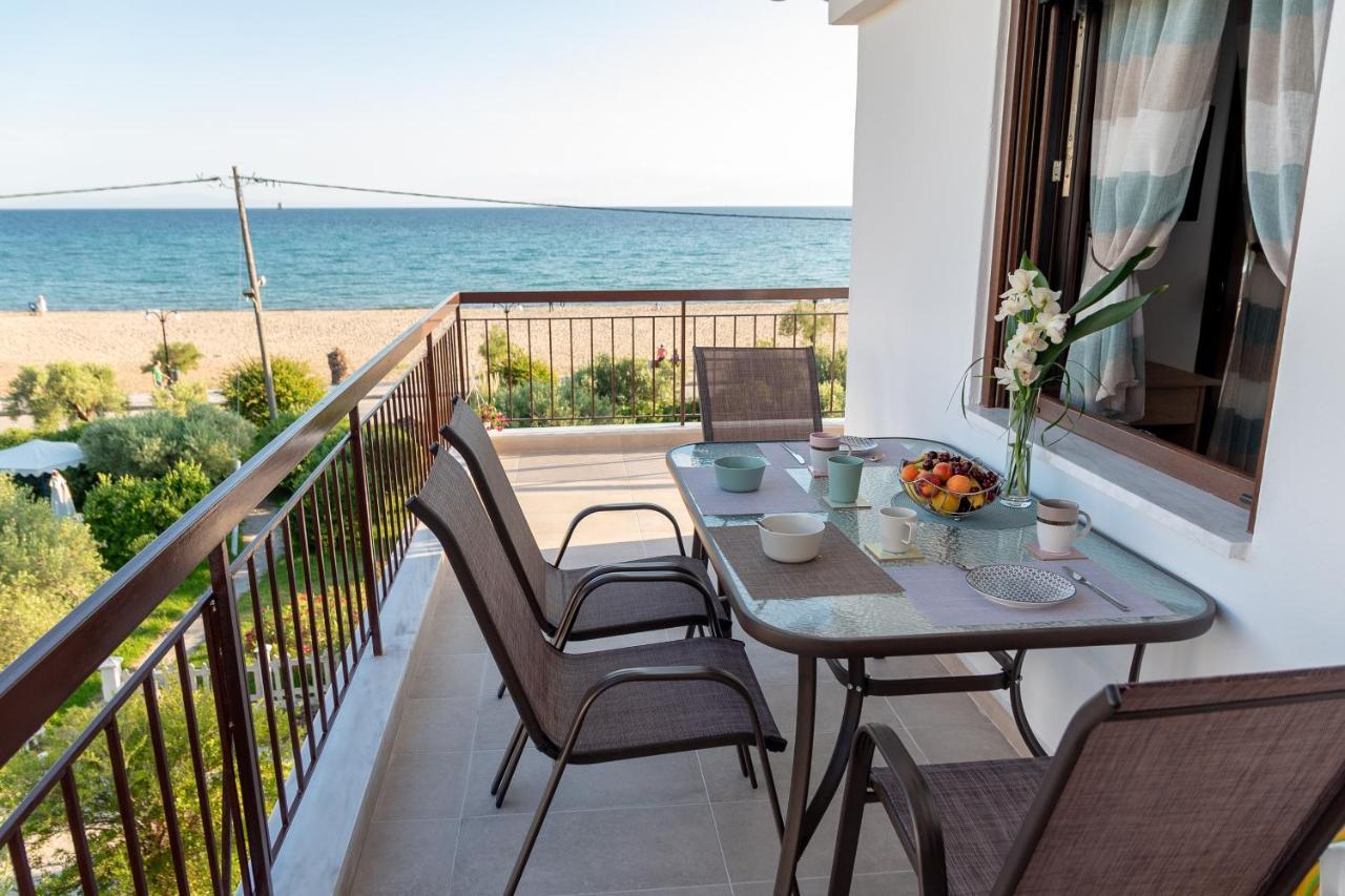 Dimi Seafront Apartment By Rentals Pro Services - เนอามูดาเนีย ภายนอก รูปภาพ
