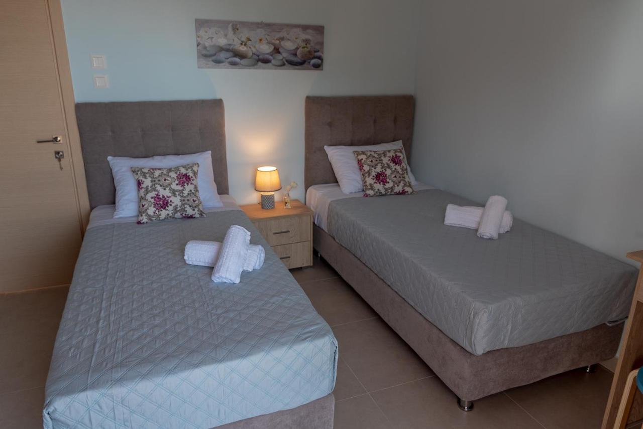 Dimi Seafront Apartment By Rentals Pro Services - เนอามูดาเนีย ภายนอก รูปภาพ